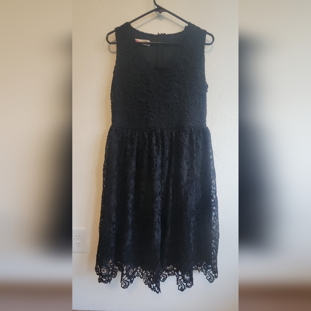 Charming Black Lace Kids Dress